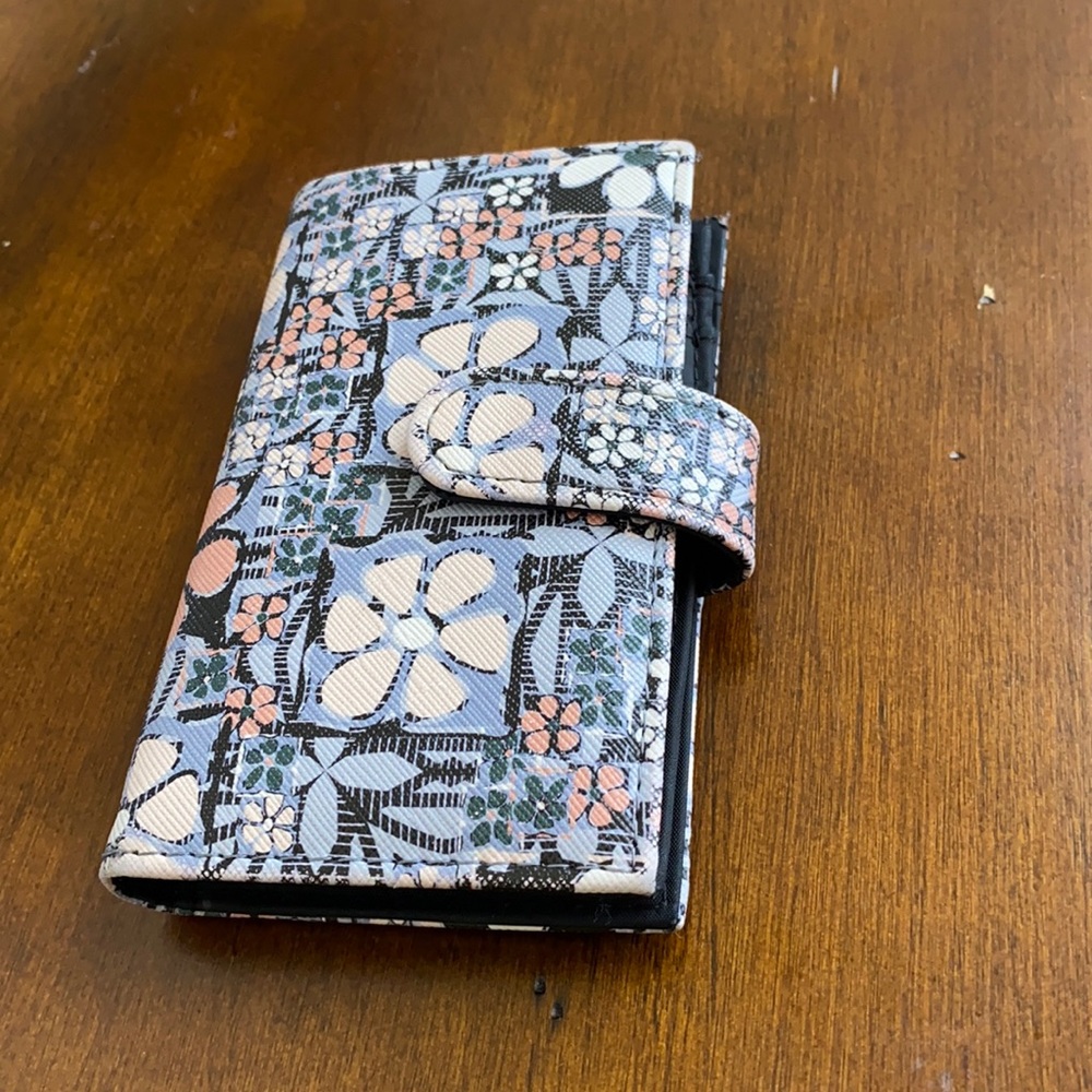 Bundle me! floral wallet! More card slots, see video